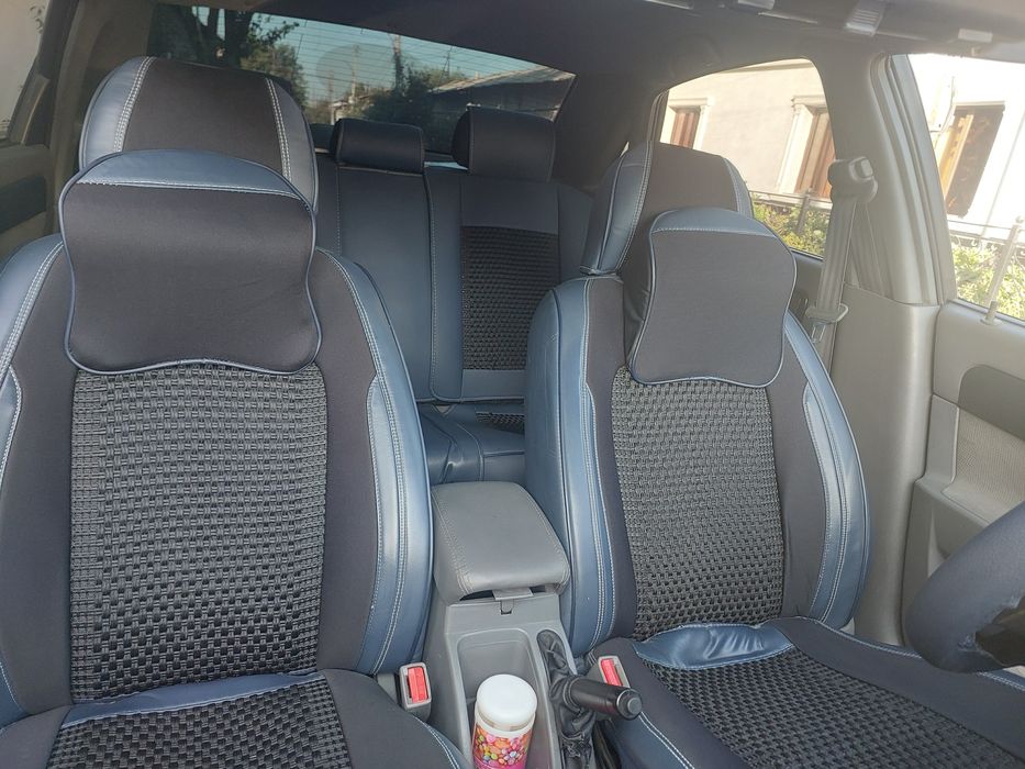 Lacetti 1.8 sotiladi
