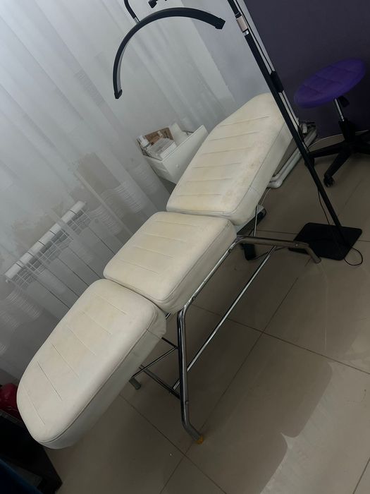 Кушетка косметологическая и матрас