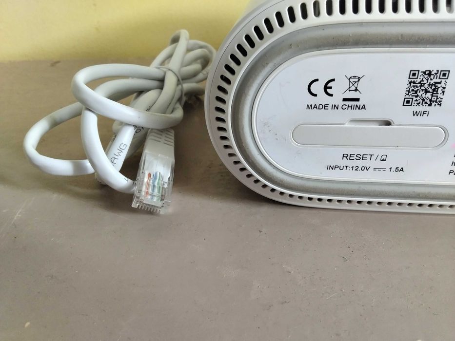 супер як и бърз 5G рутер за мобилен интернет за сим на Иетел