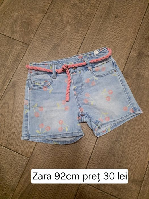 Blugi Zara mărimea 92cm stare foarte bună