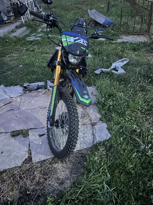 Продам мотоцикл Эндуро 300 куб