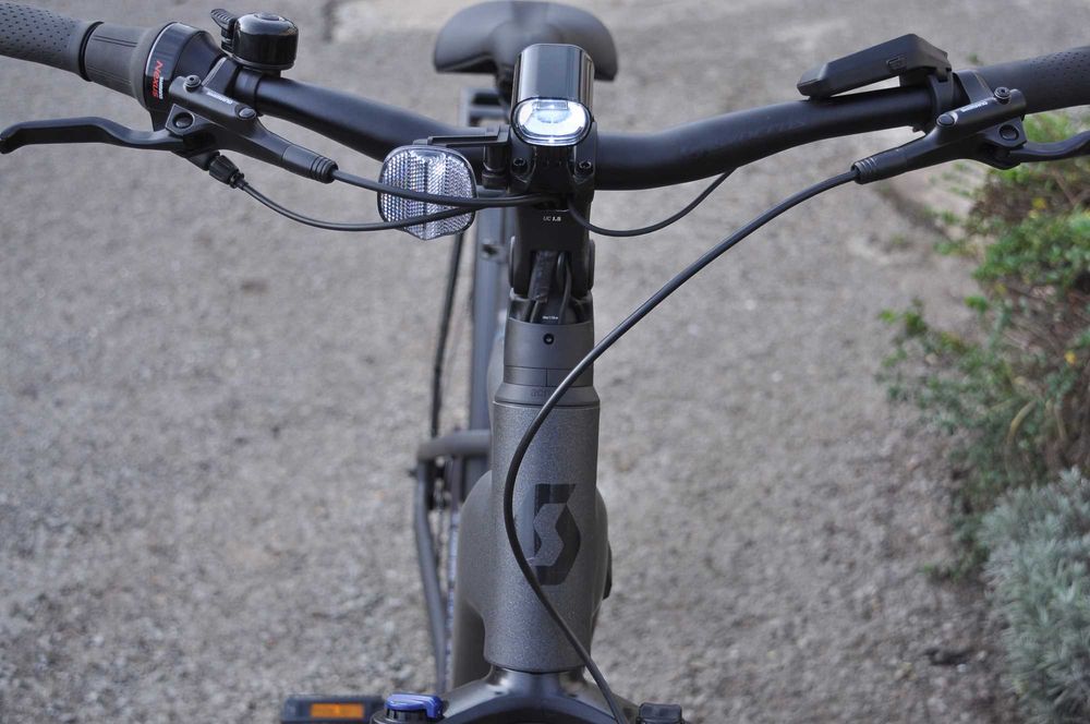 Scott Sub 20-2025 г.-електрически велосипед с ремък