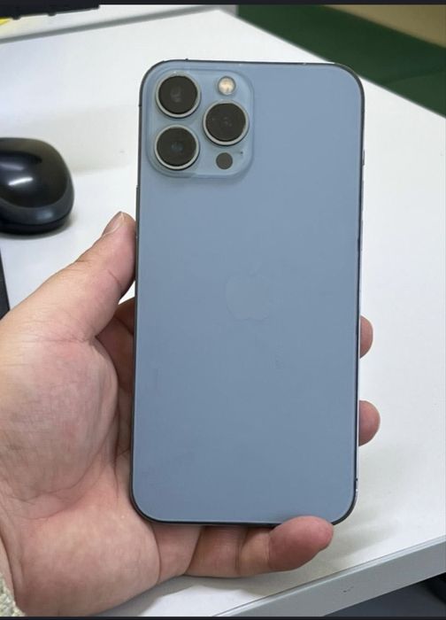 Продам айфон13 про