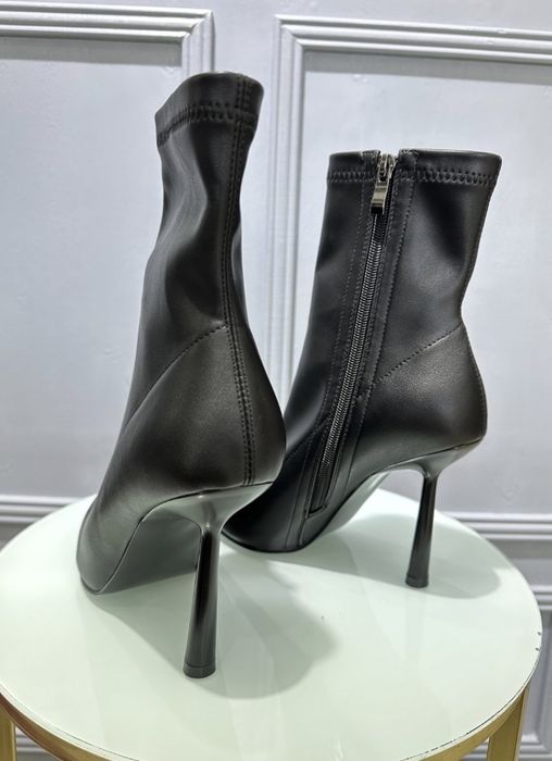 Ботильоны Valentina черный