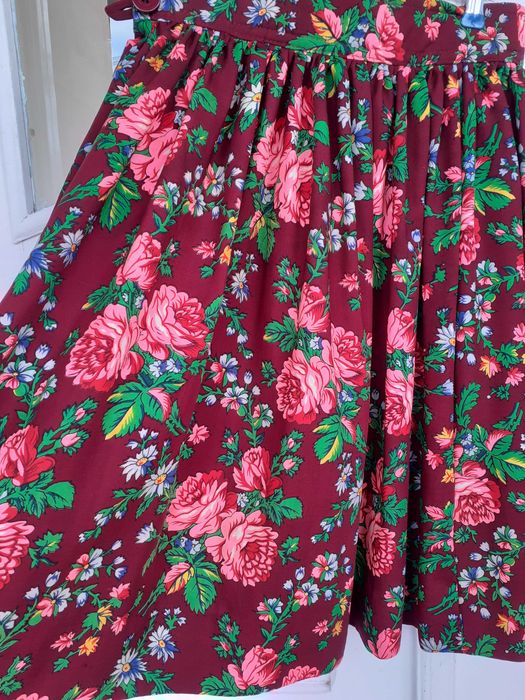 Sumna cu model floral