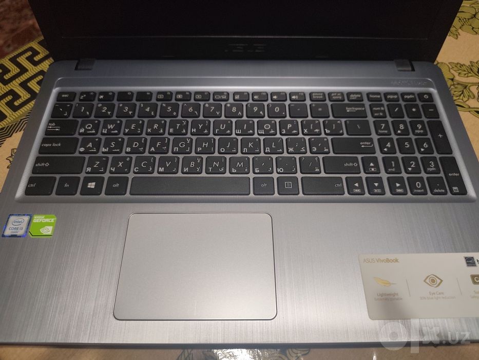 Ноутбук Asus X540U