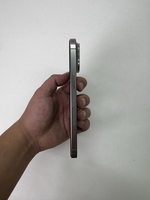 Iphone 15 pro max 512 esim