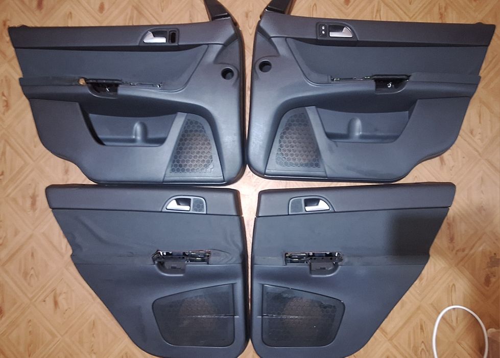 Кори за врати и волан за Volvo v50/s40 волво в50 с40