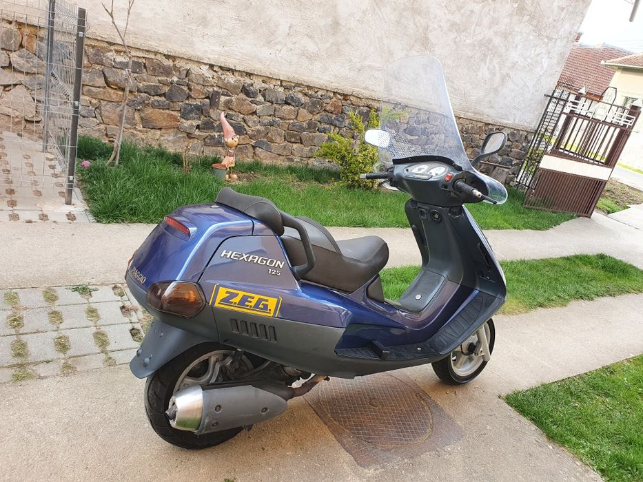 Piaggio Hexagon 125ccm, cu 28.000 km