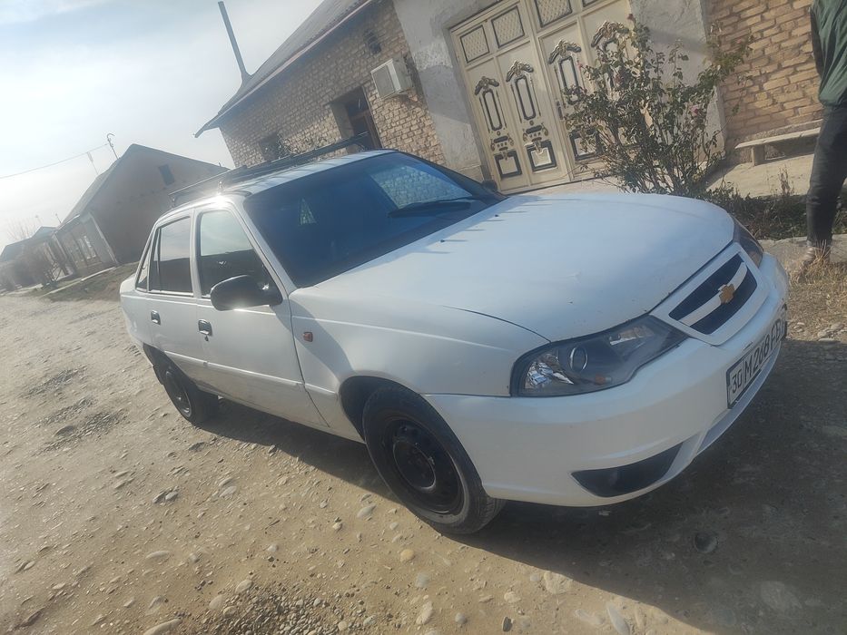 Nexia 2 2009 sotiladi