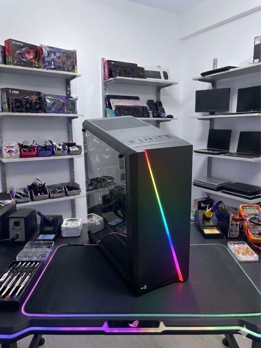 Vand PC complet gata de utilizare