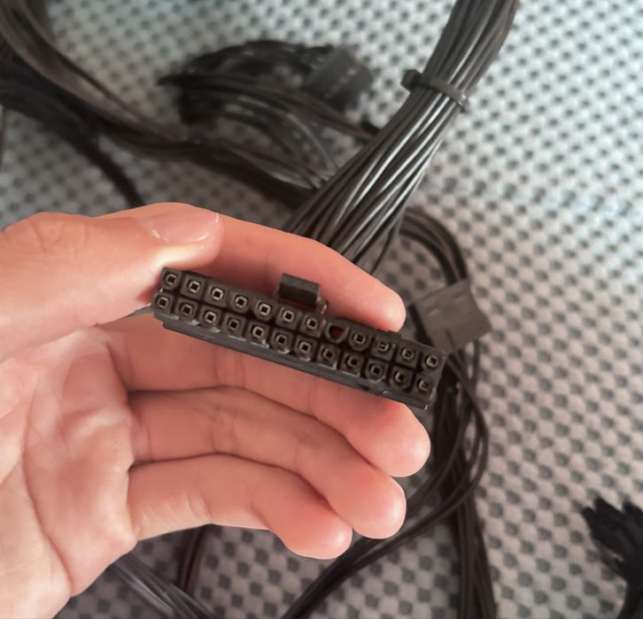 Продаю блок питания 1stplayer pro 600w