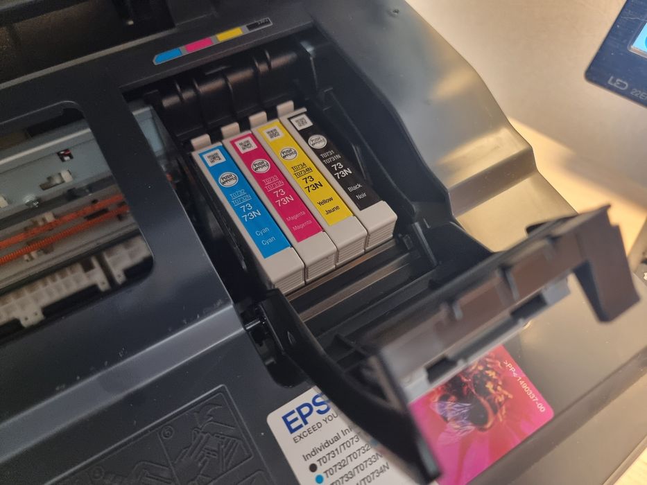 Продам EPSON на зап.части.