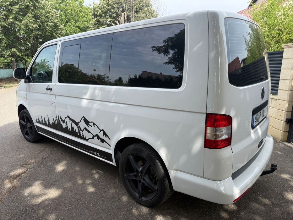 VOLKSWAGEN Transporter 2013 — imagine 3