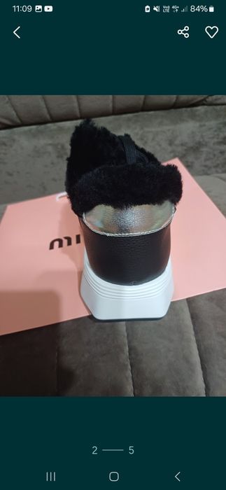 Продам зимние кроссовки