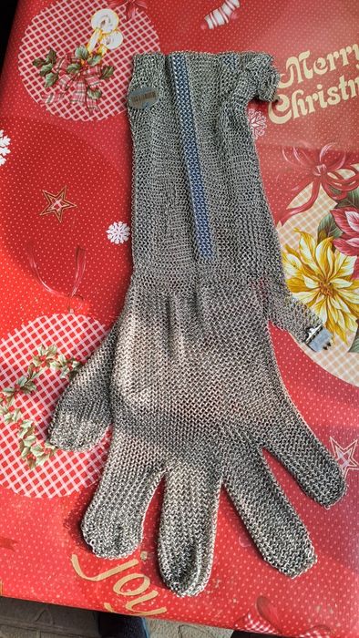 Метална ръкавица за транжиране