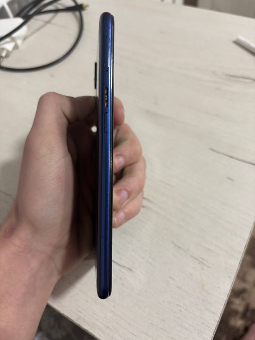 Продам Samsung a10s