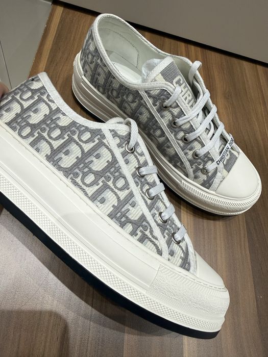 Dior sneakers