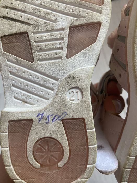 Сандали для девочек