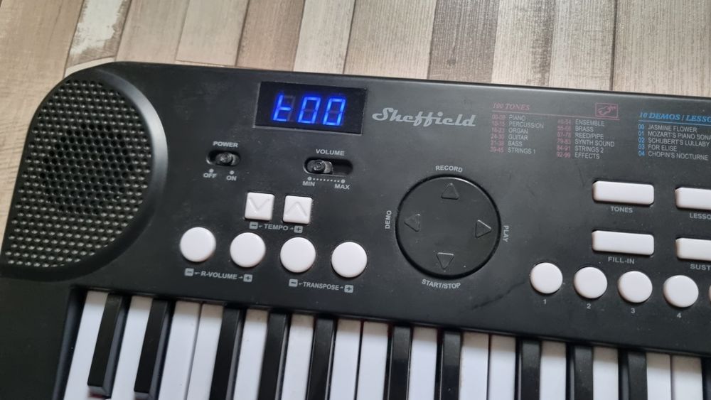 Vând Orga Pian stare nouă