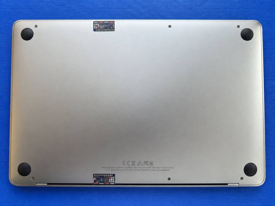 MacBook 12 Retina 2017, Core m3 / 8 GB