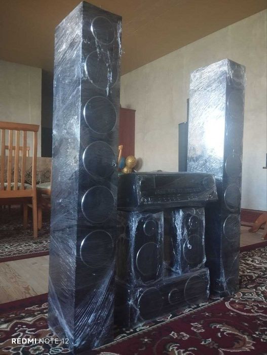 Домашний кинотеатр лар хар хил брендларга тегишли сотилади