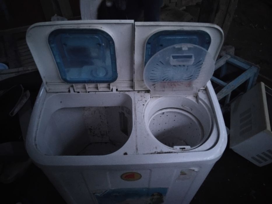 Машинка стиральная