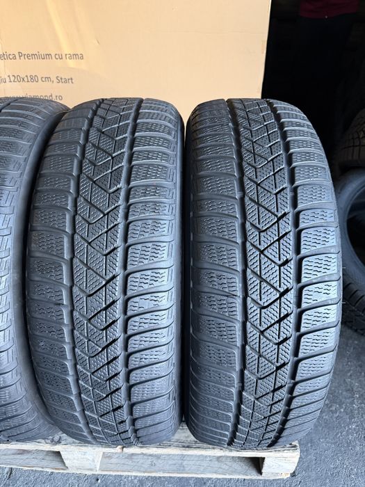 4 anvelope iarna 225/60/18 , Pirelli , DOT 2022 !