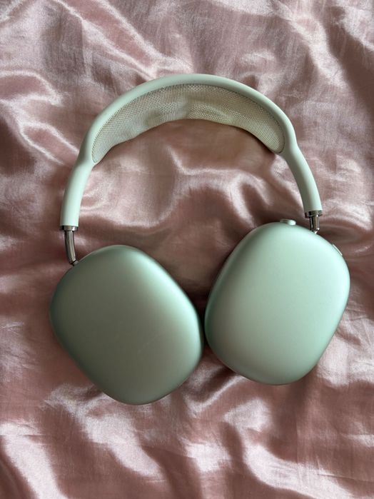 Apple Air pods max