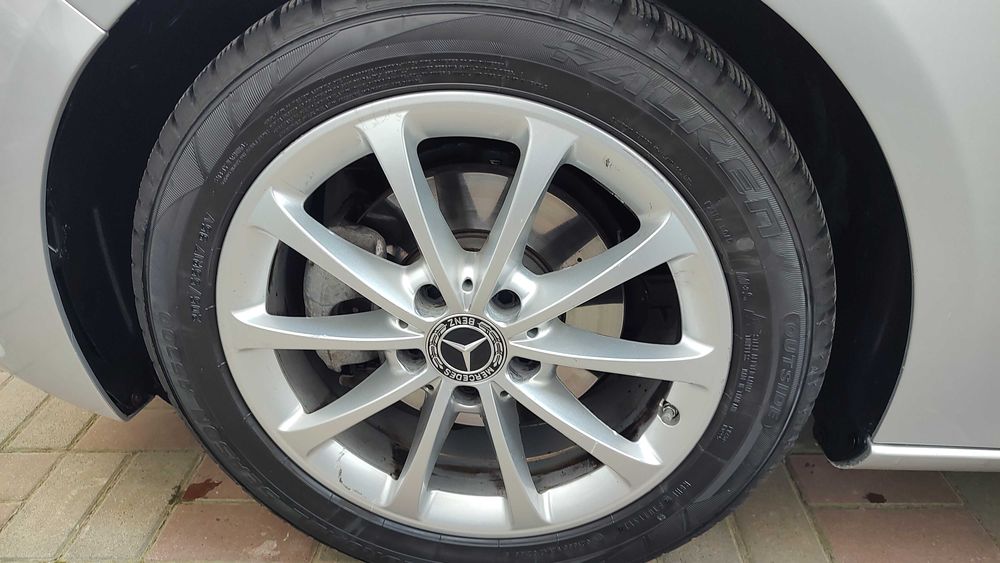 Jante 16”cu anvelope 205/60/R16, sau jante cu anvelope 205/55/17