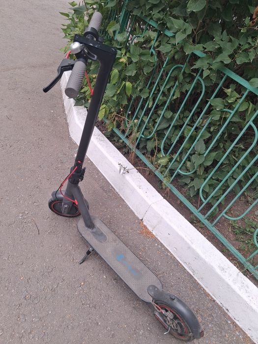 Электросамокат м365