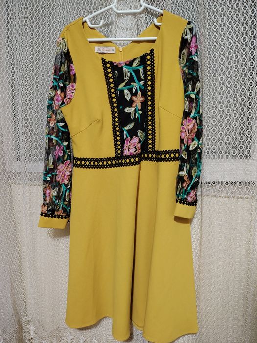 Rochie mustariumărimea 44