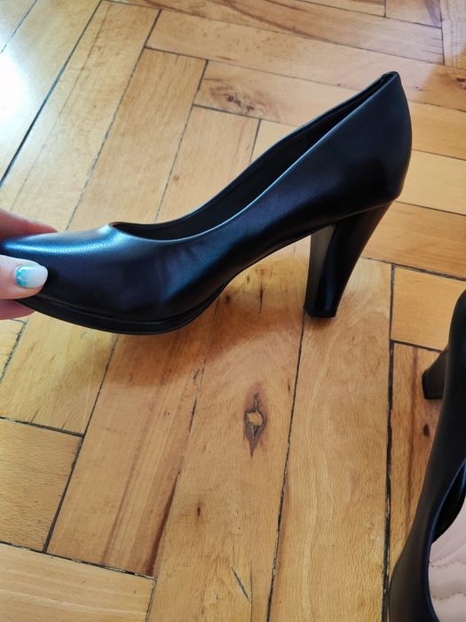 Черни официални обувки