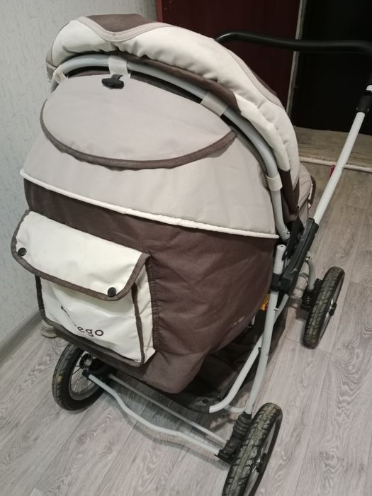 Коляска буу в хорошем состояние