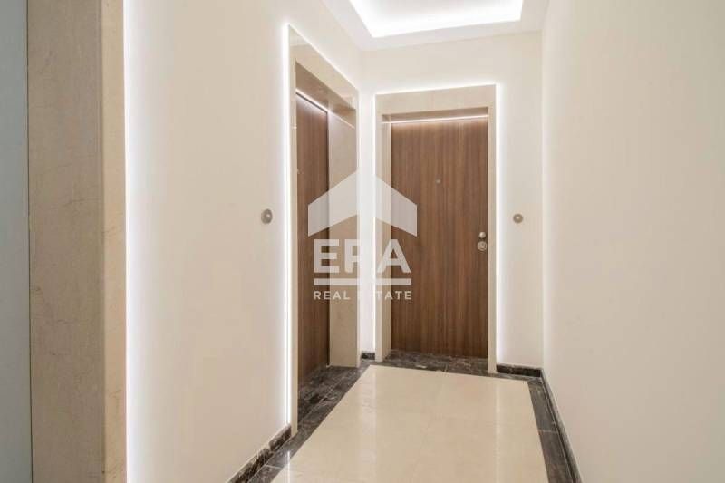 Продава се Тристаен апартамент в София, Хладилника - 127 кв.м за 2951 €/кв.м - Снимка #6