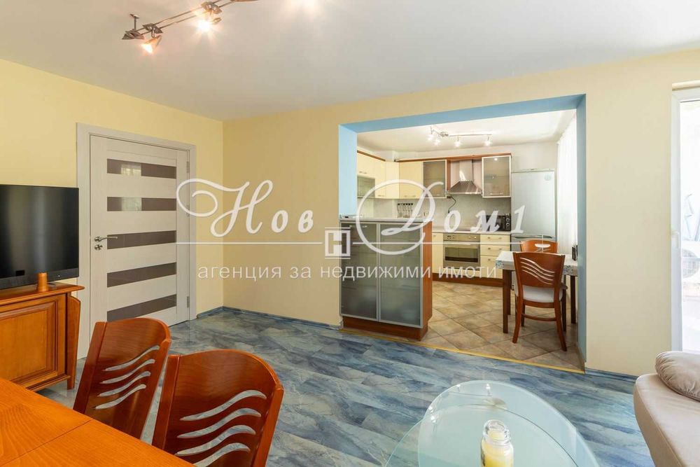 Дава се под наем Тристаен апартамент в Варна, Чайка - 100 кв.м за 765 € - Снимка #3