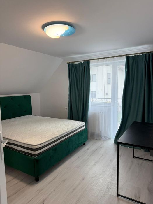 Închiriere Casa 4 dormitoare Scheia