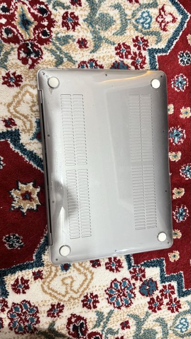 Macbook air продам