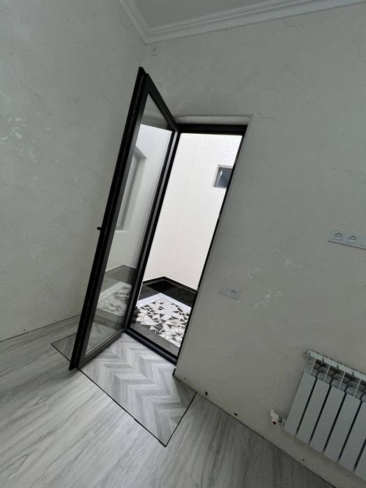 Янгихаетда Янги уйни сотип олинг 120 кв.м 1.7 сотих 4 хона срочно соти