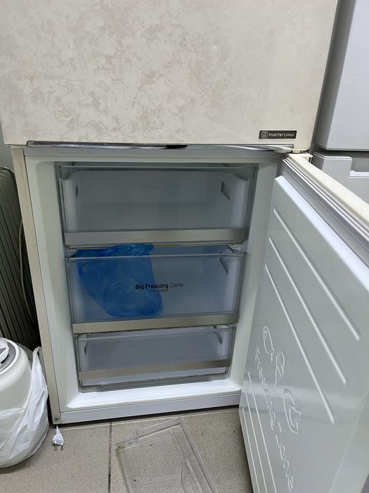Холодильник lg No Frost