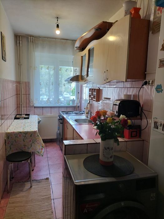 Apartament 2 camere in chirie