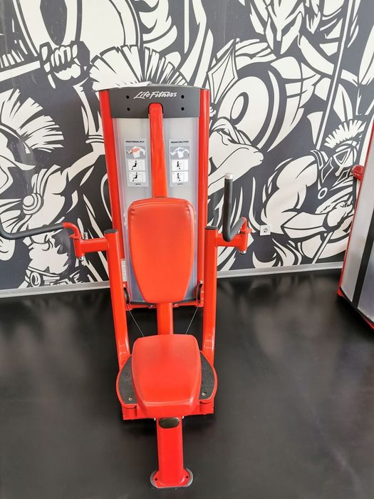 -50% Уред за гърди Life Fitness