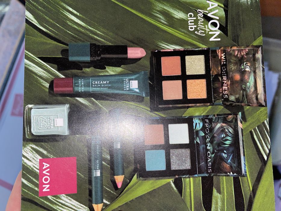 Козметика AVON гримове и парфюми