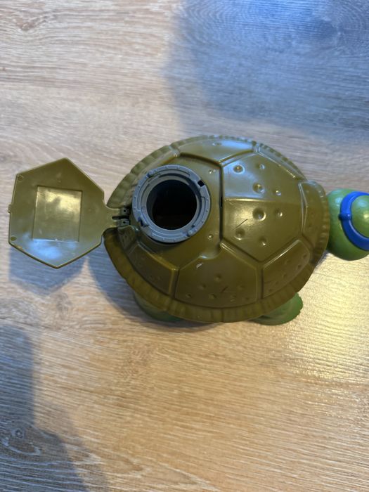 Черепашки ниндзя. Микро база. Леонардо. Оригинал.