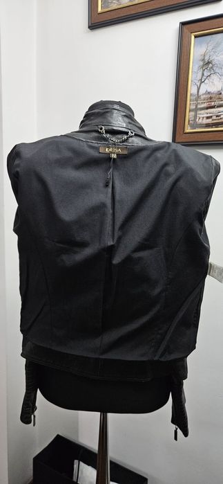 Desa                              .