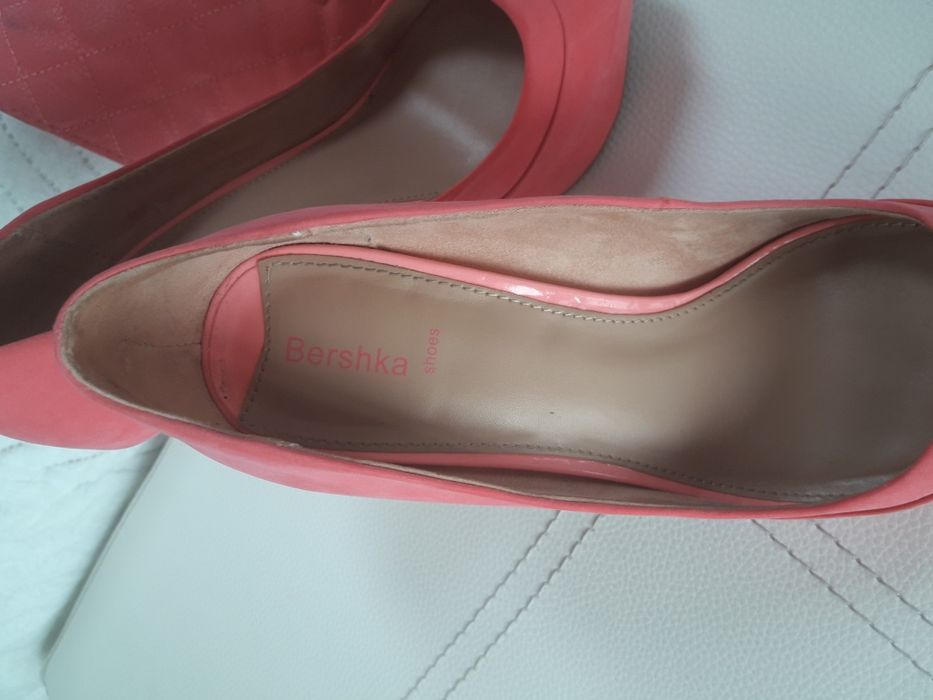 Дамски обувки