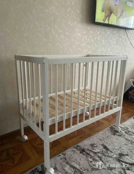 Кроватка Для новорожденных