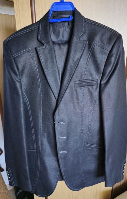 Мъжки костюм, много запазен