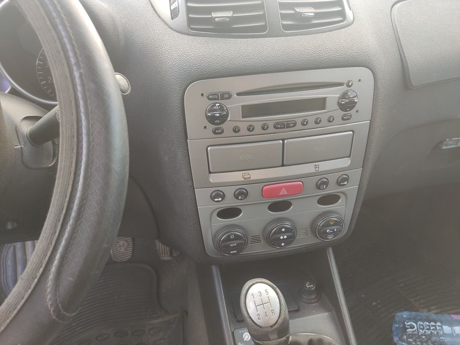 Алфа Ромео 147 1'6 /105 КС на части