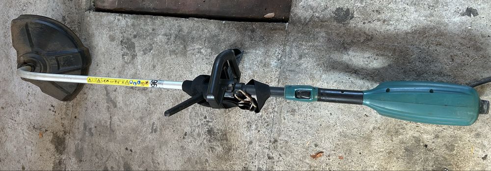 Trimer Electric Makita